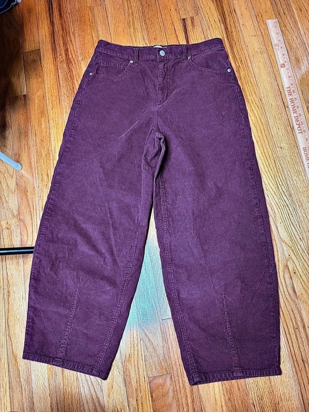 Universal Thread High Rise Easy Barrel Jean Corduroy Pants Size 10 maroon